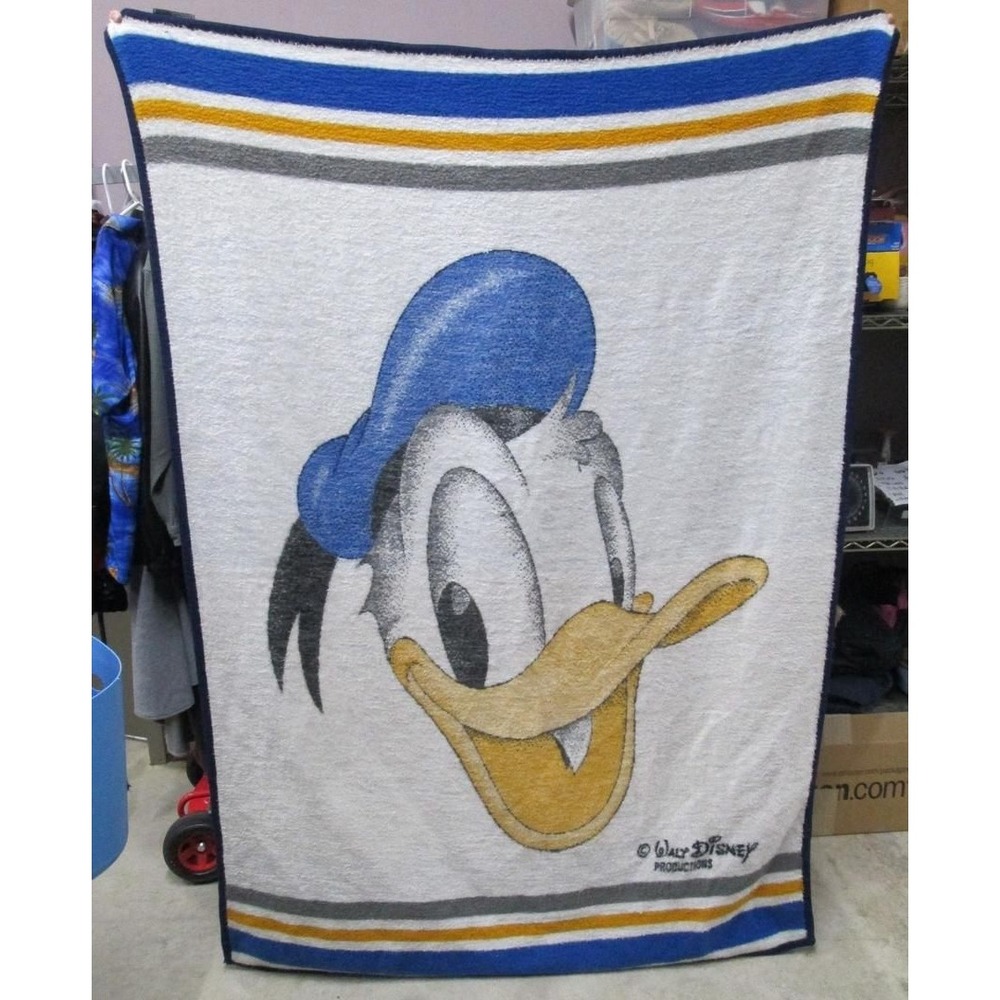 Vintage Donald Duck Biederlack Walt Disney Blanket 74" x 54"